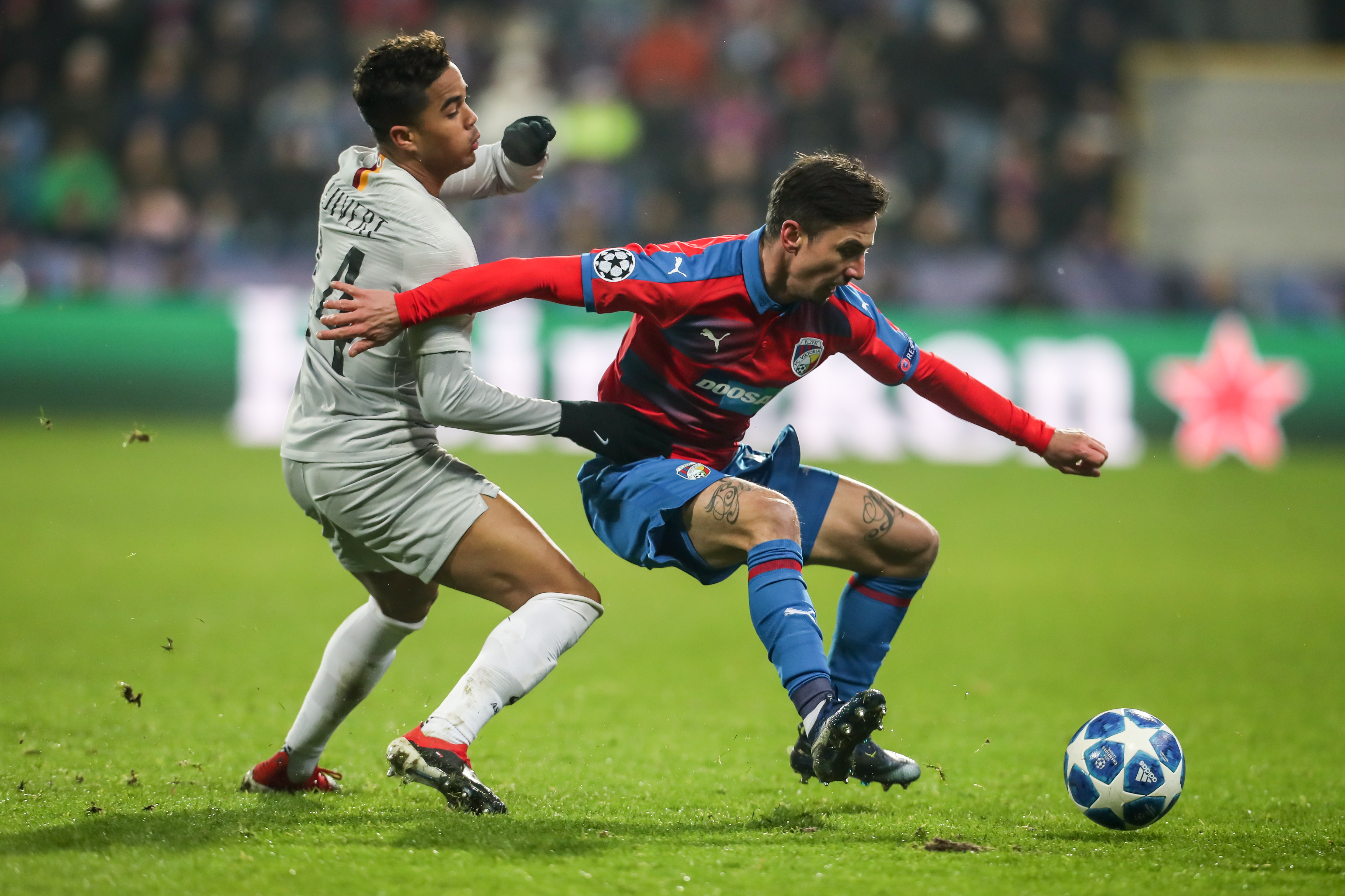 C7 gaming-包含豪门交手，欧洲足球赛事精彩纷呈的词条